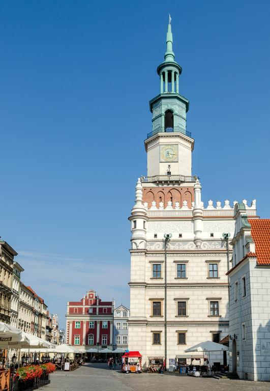 Hill Inn Познань Экстерьер фото