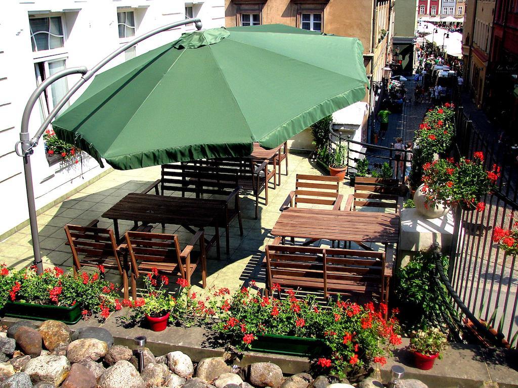 Hill Inn Познань Экстерьер фото