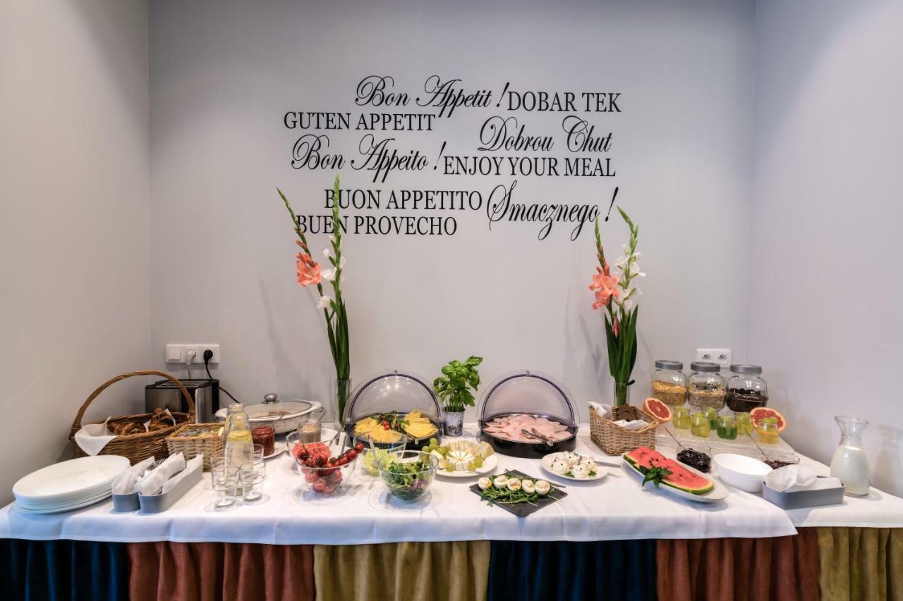 Hill Inn Познань Экстерьер фото